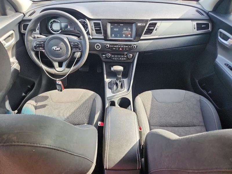 2019 KIA NIRO LX 8