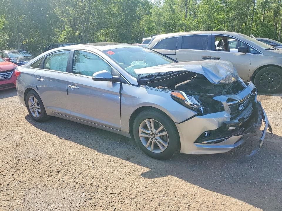 2017 HYUNDAI SONATA SE 4
