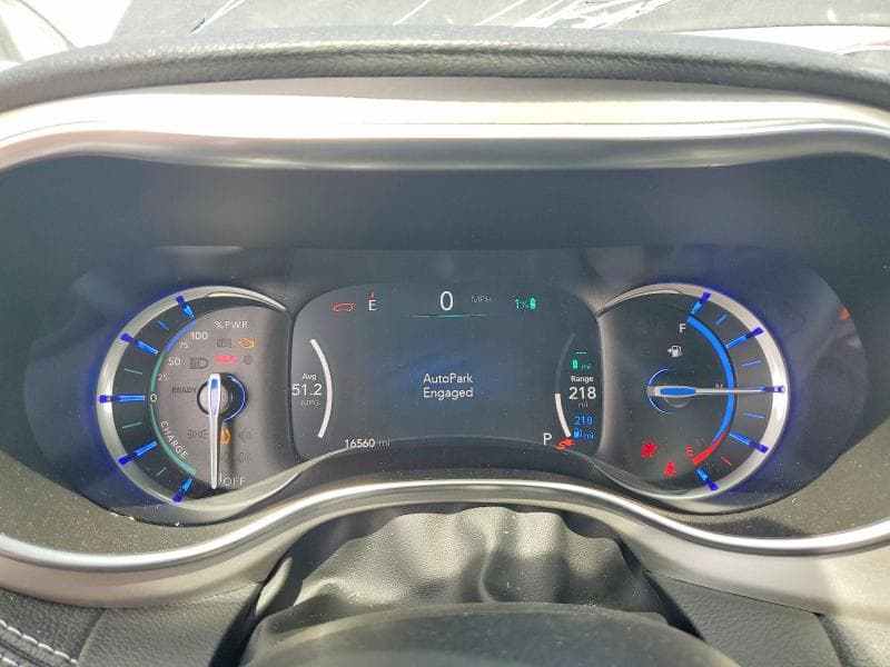 2023 CHRYSLER PACIFICA HYBRID LIMITED 9