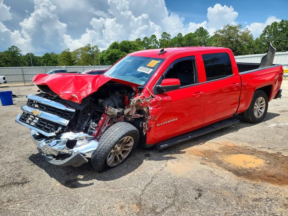 2017 CHEVROLET SILVERADO C1500 LT - 1