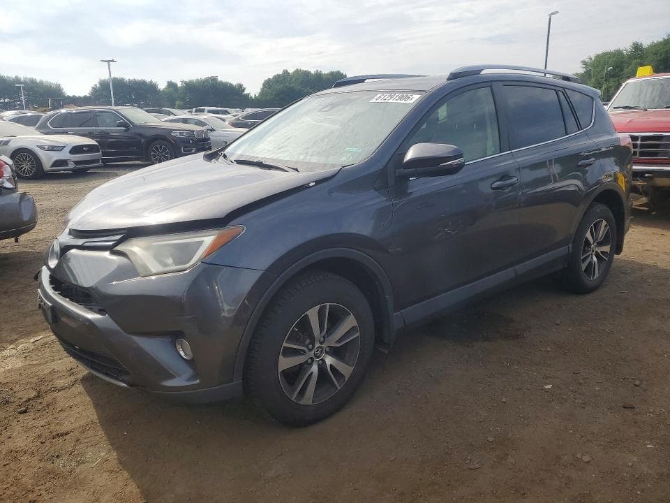 2018 TOYOTA RAV4 XLE - 1
