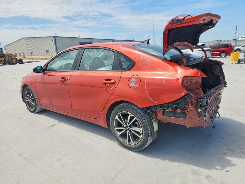 2023 KIA FORTE LXS 2