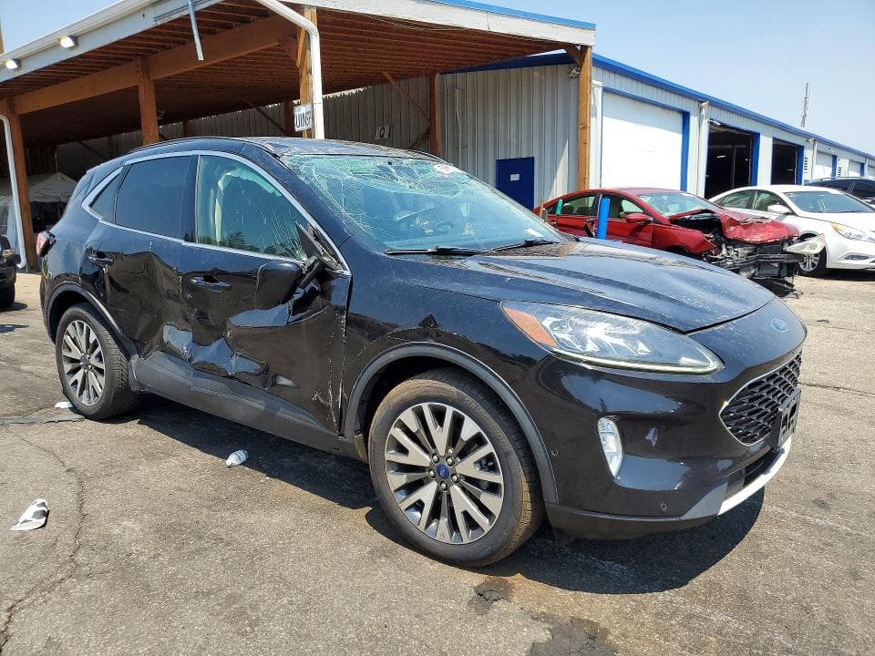 2020 FORD ESCAPE TITANIUM 4
