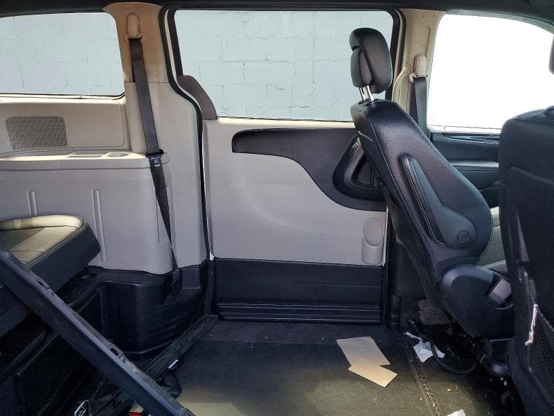 2019 DODGE GRAND CARAVAN SXT 11