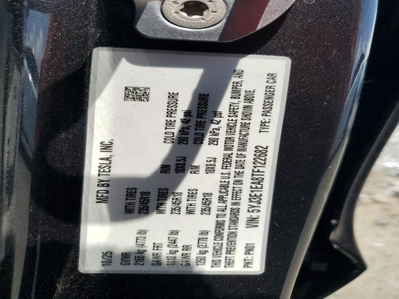 2026 TESLA MODEL 3 13