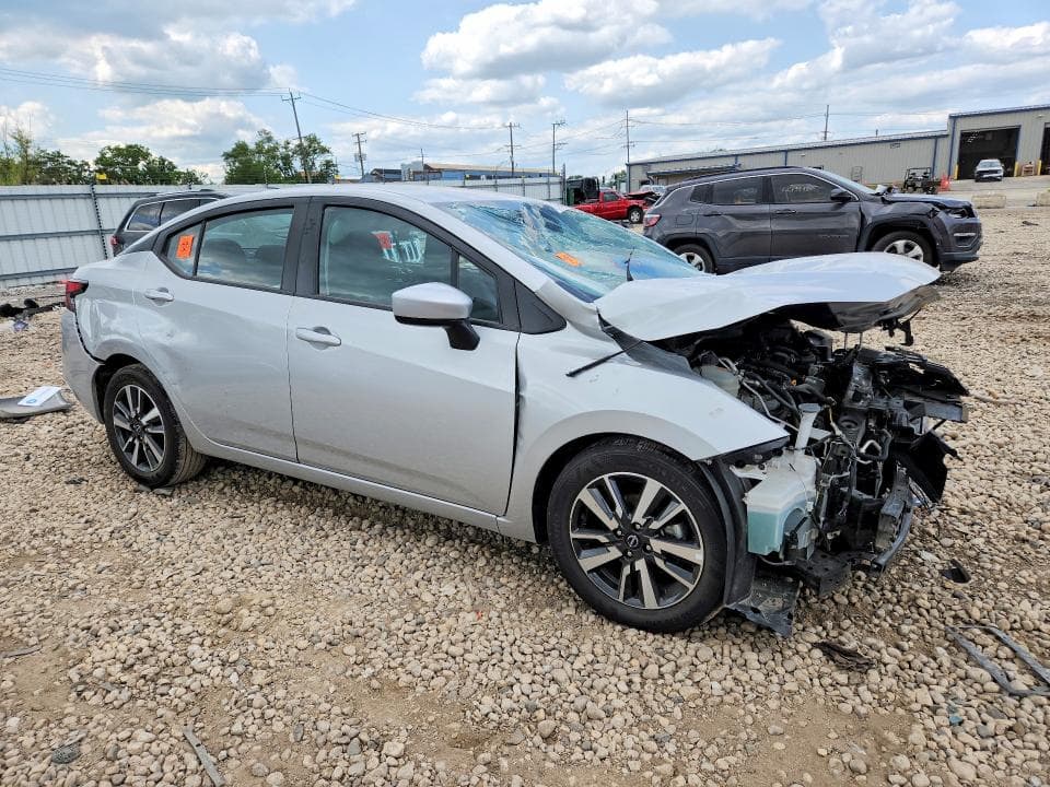 2025 NISSAN VERSA SV 4