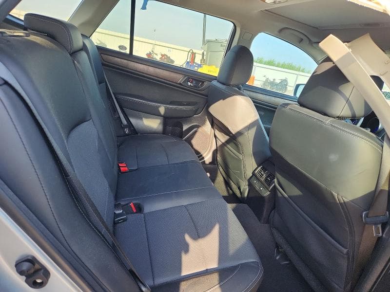 2017 SUBARU OUTBACK 3.6R LIMITED 11