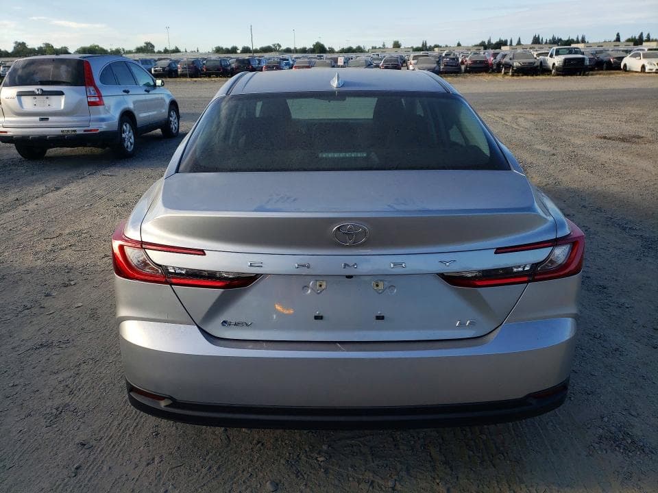 2025 TOYOTA CAMRY LE 6