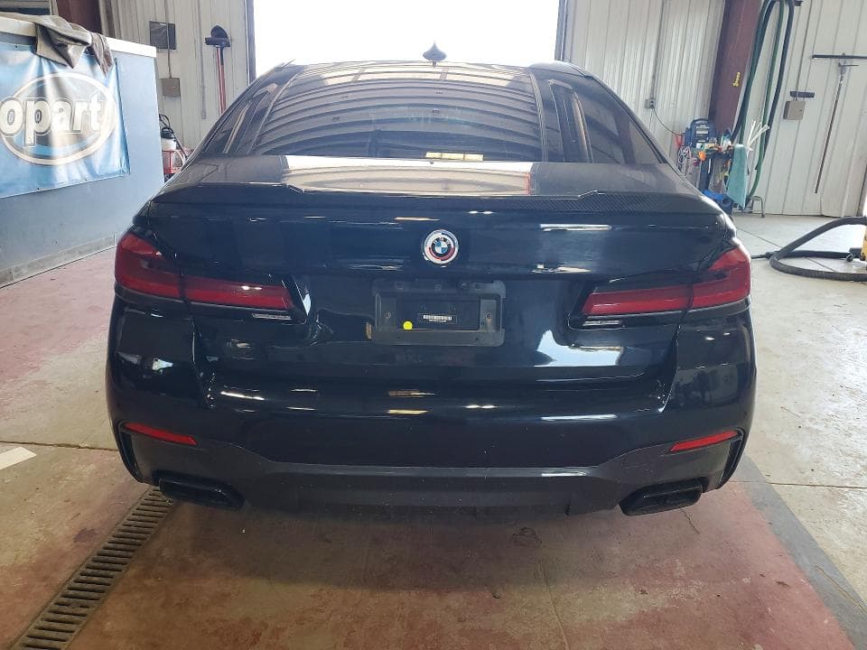 2023 BMW M550XI 6