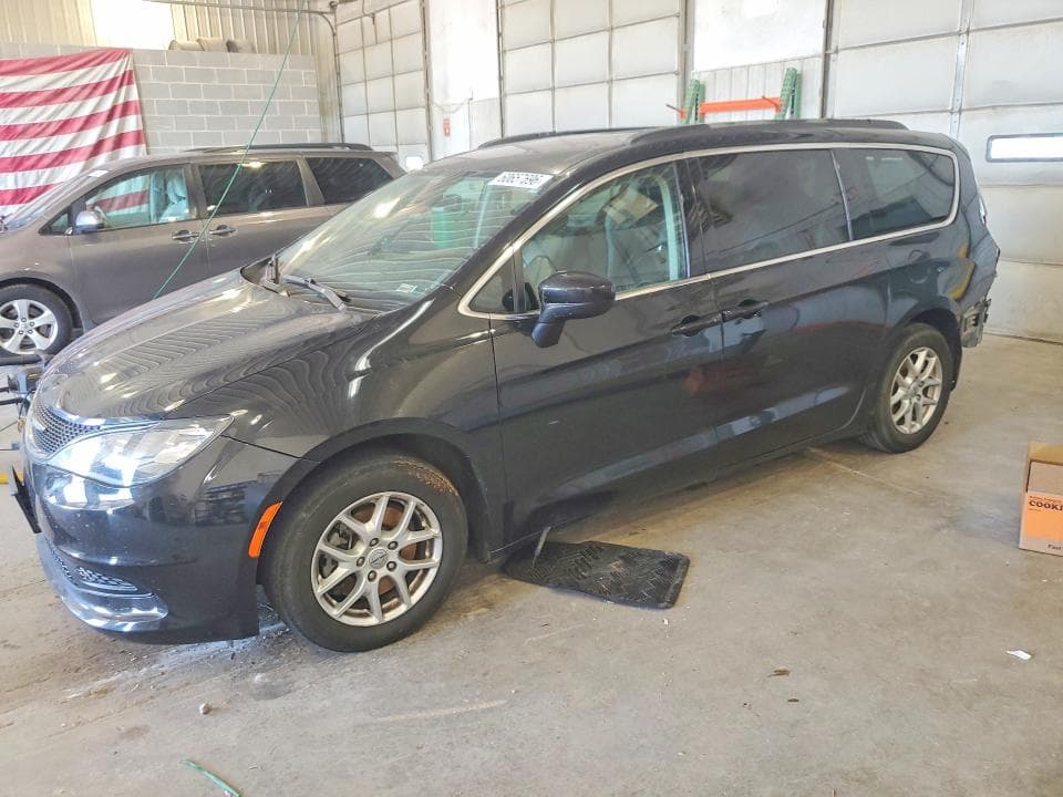 2021 CHRYSLER VOYAGER LXI