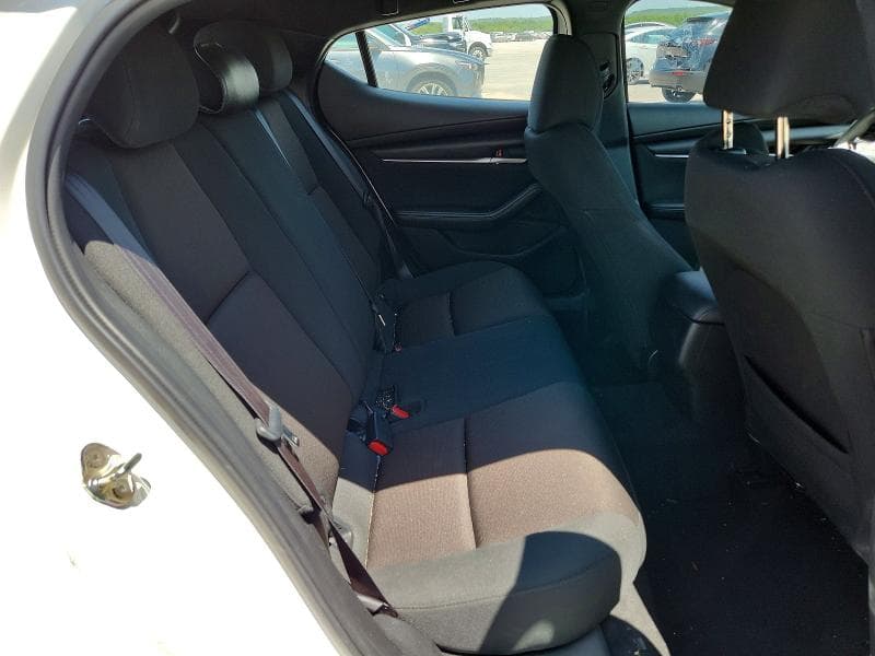 2021 MAZDA 3 10