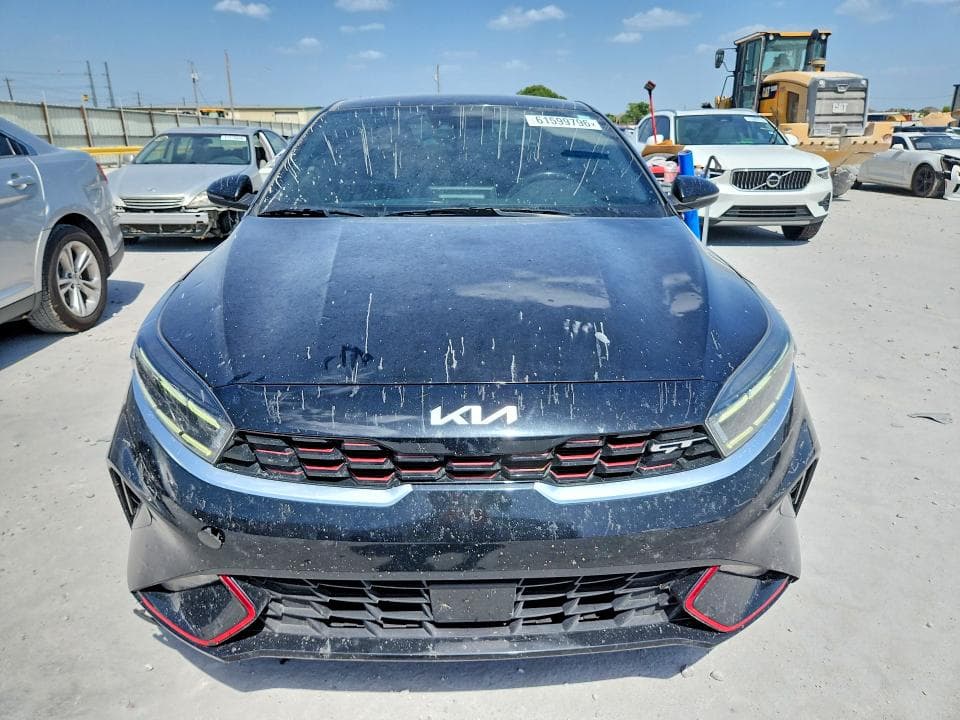 2022 KIA FORTE GT 5