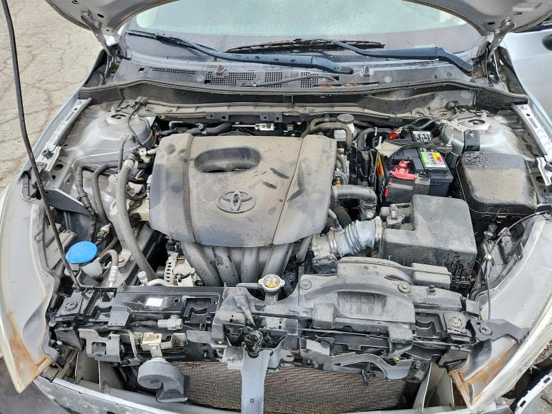 2019 TOYOTA YARIS L 11