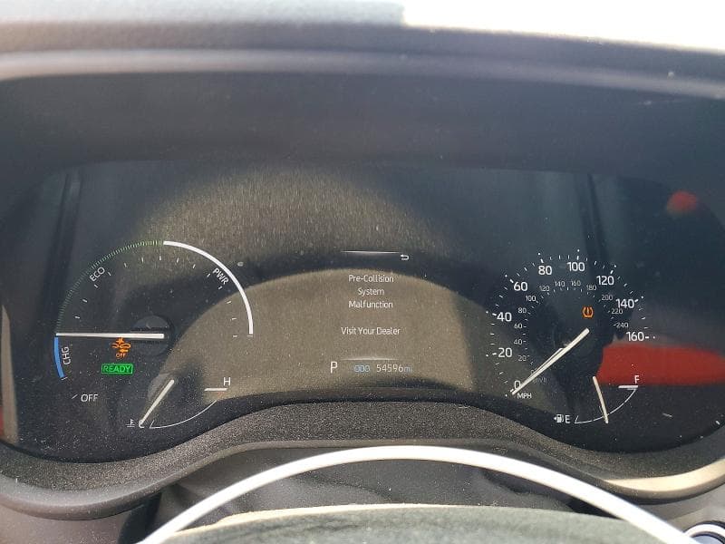 2021 TOYOTA SIENNA LE 9