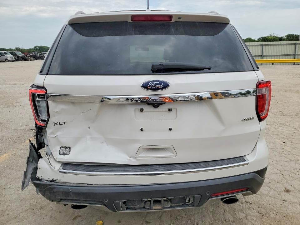 2018 FORD EXPLORER XLT 6