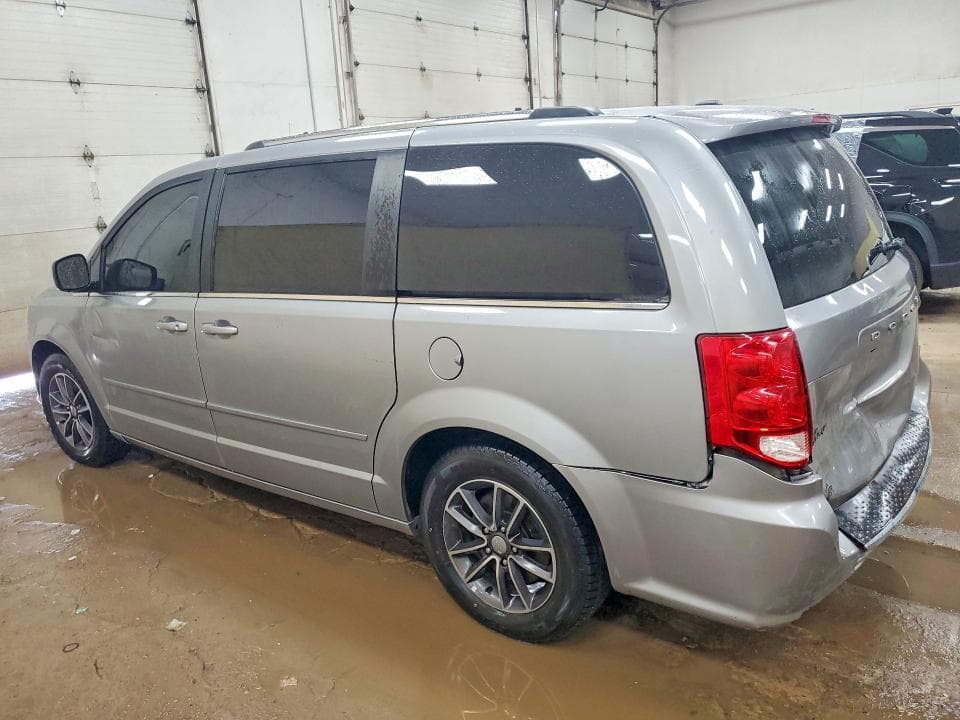 2017 DODGE GRAND CARAVAN SXT 2