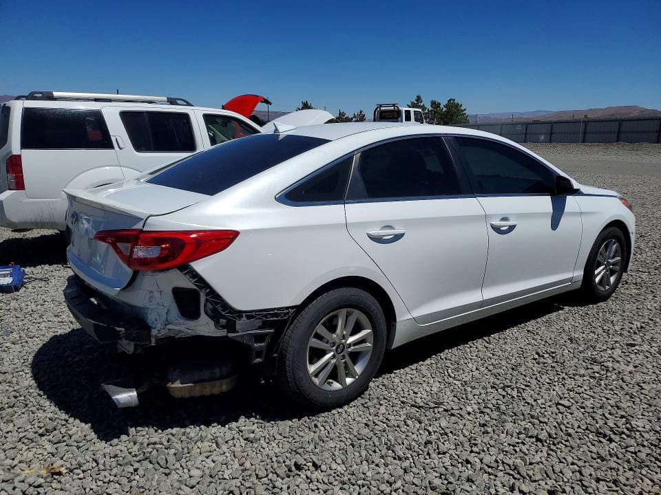 2017 HYUNDAI SONATA SE 3