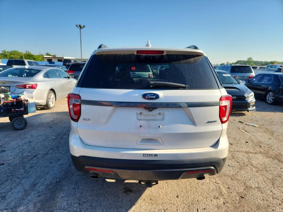2017 FORD EXPLORER XLT 6