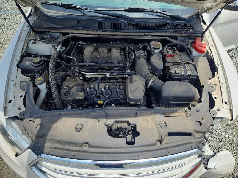 2018 FORD TAURUS LIMITED 11