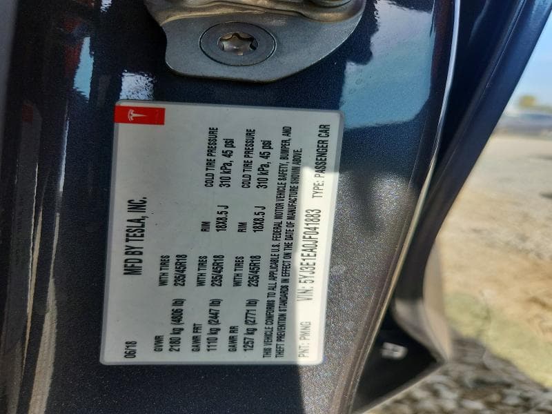2018 TESLA MODEL 3 13