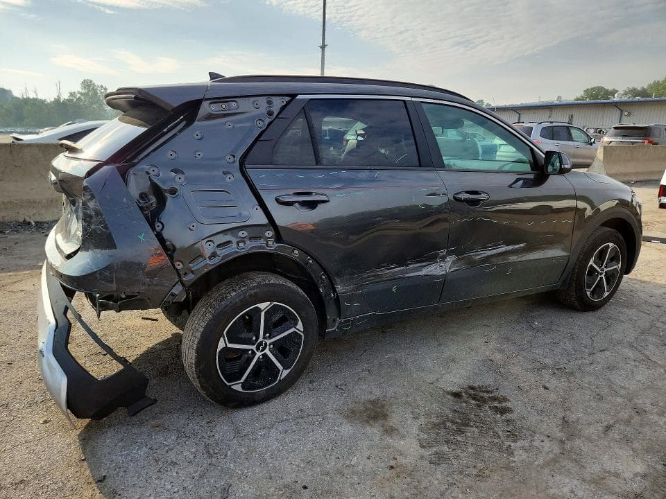 2024 KIA NIRO EX 3