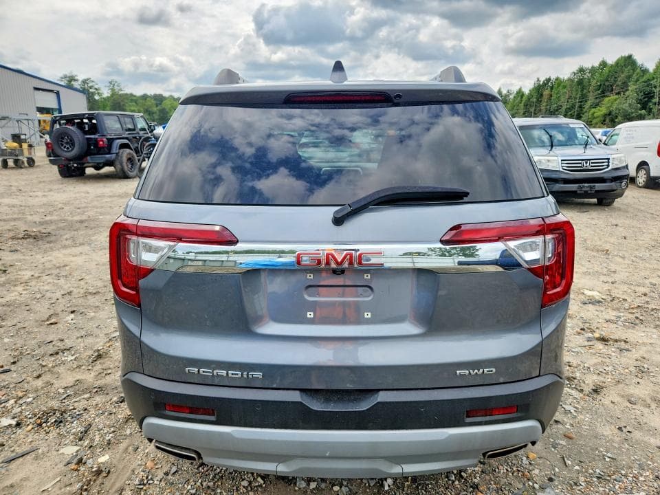 2022 GMC ACADIA 6