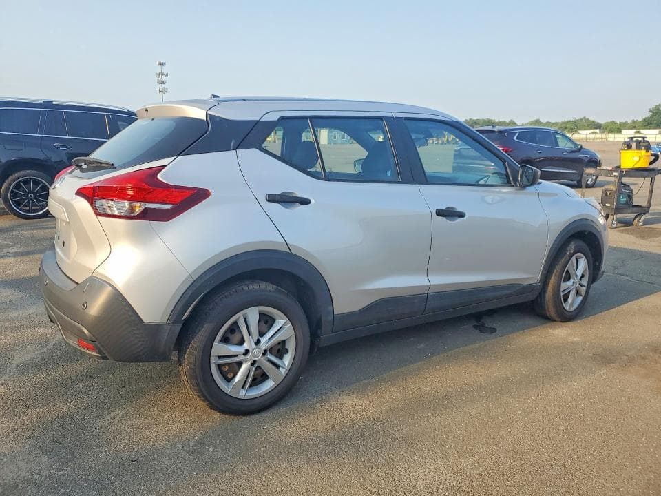 2020 NISSAN KICKS S 3
