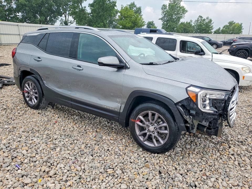 2023 GMC TERRAIN SLT 4