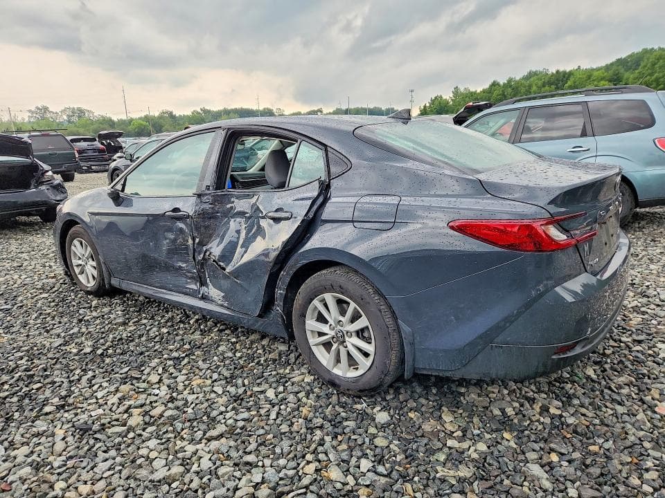2026 TOYOTA CAMRY LE 2