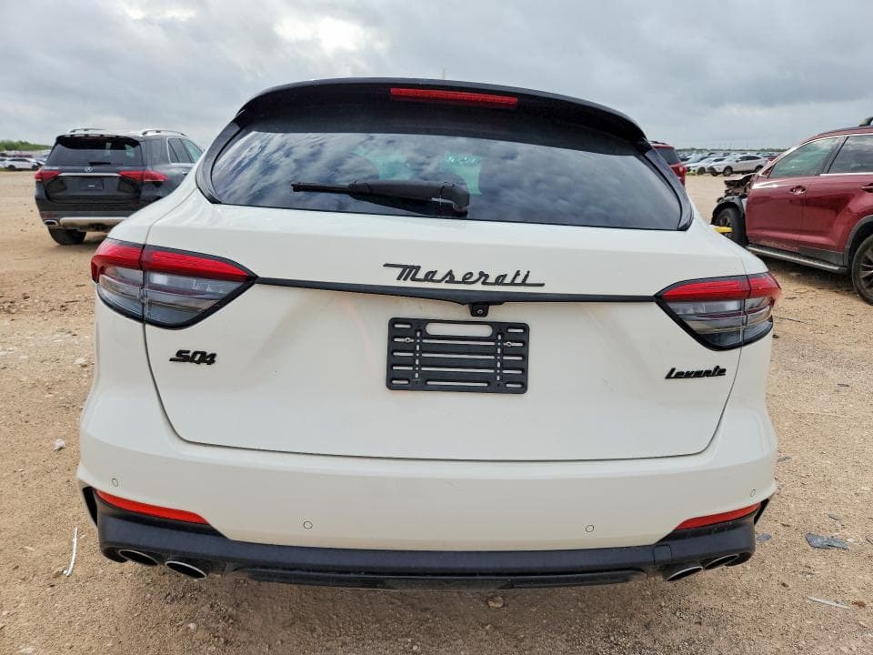 2021 MASERATI LEVANTE S 6