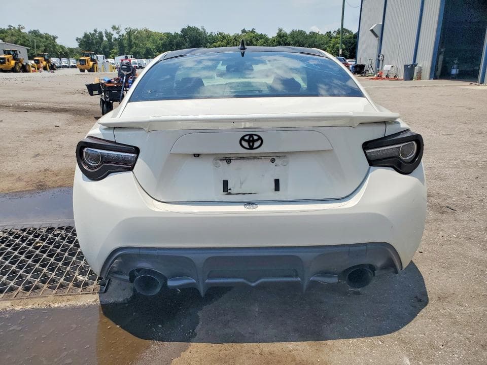 2019 TOYOTA 86 BASE 6