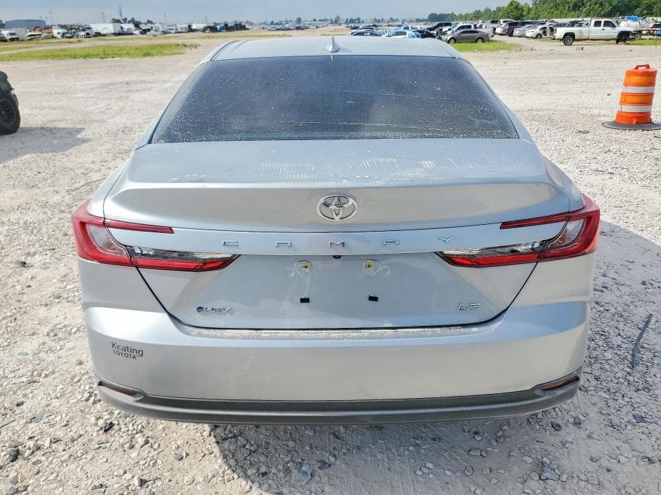 2025 TOYOTA CAMRY LE 6