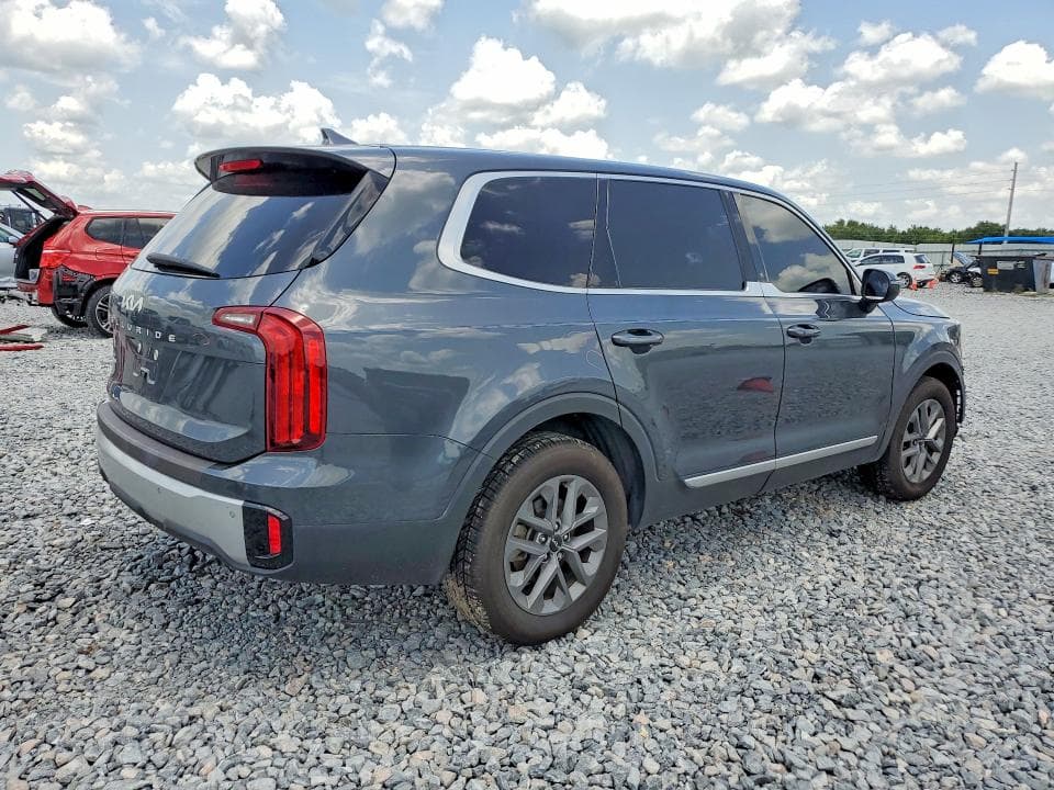 2023 KIA TELLURIDE LX 3
