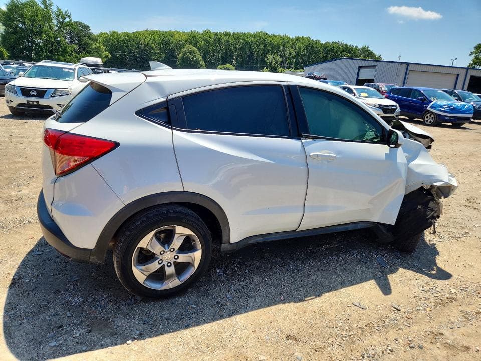 2017 HONDA HR-V LX 3