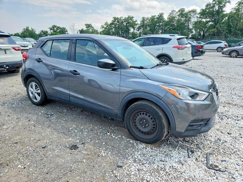 2020 NISSAN KICKS S 4