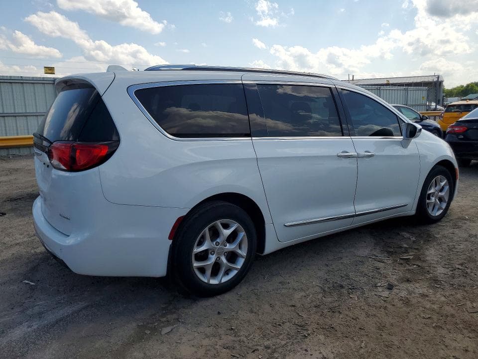 2020 CHRYSLER PACIFICA LIMITED 3