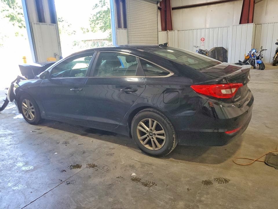 2017 HYUNDAI SONATA SE 2