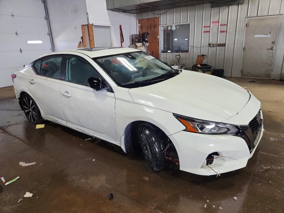 2020 NISSAN ALTIMA SR 4