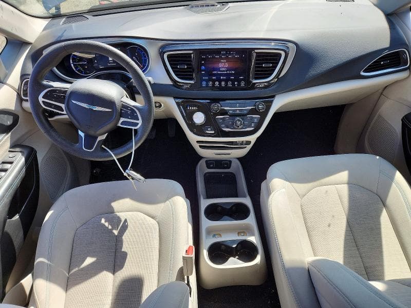 2017 CHRYSLER PACIFICA HYBRID PINNACLE 8
