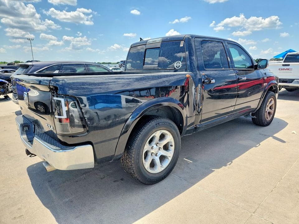 2017 RAM 1500 LARAMIE 3