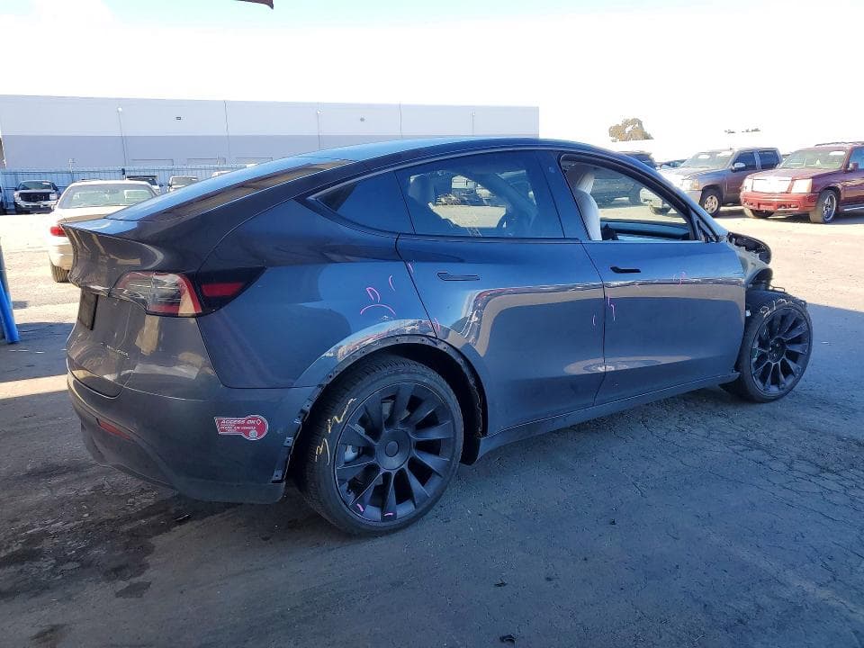 2022 TESLA MODEL Y 3