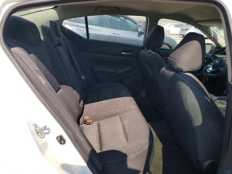 2022 NISSAN ALTIMA S 10