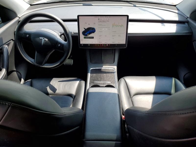 2021 TESLA MODEL Y 8