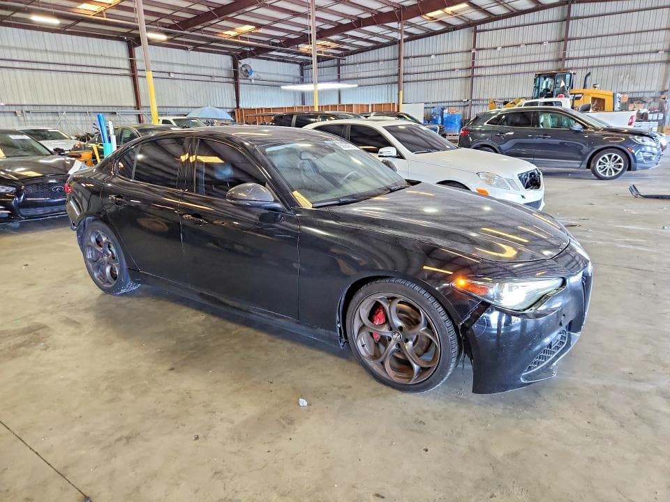 2019 ALFA ROMEO GIULIA 4