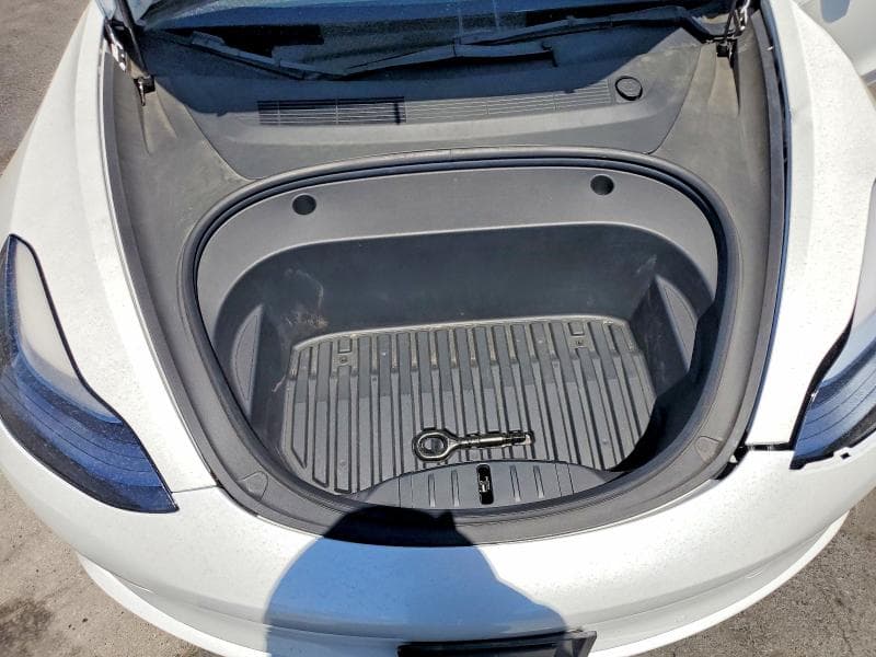 2022 TESLA MODEL 3 11