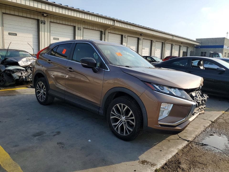 2018 MITSUBISHI ECLIPSE CROSS LE 4