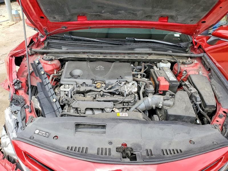 2021 TOYOTA CAMRY SE 11