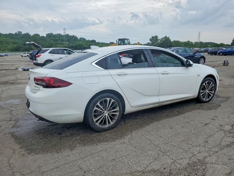 2018 BUICK REGAL PREFERRED II 3