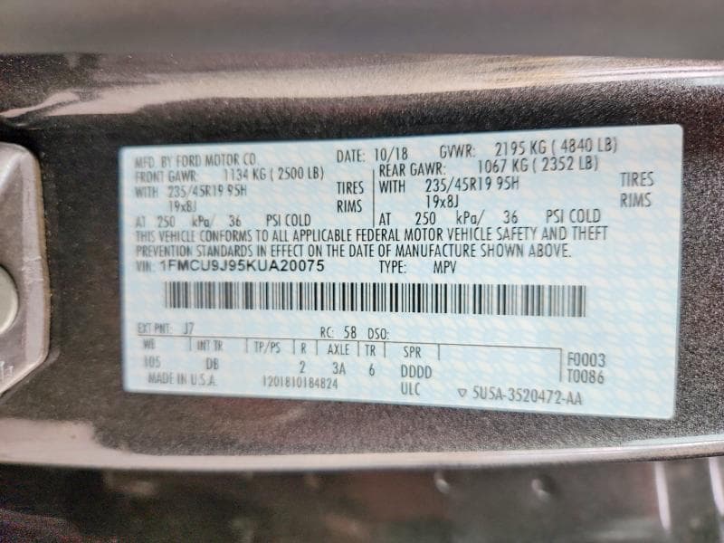 2019 FORD ESCAPE TITANIUM 14