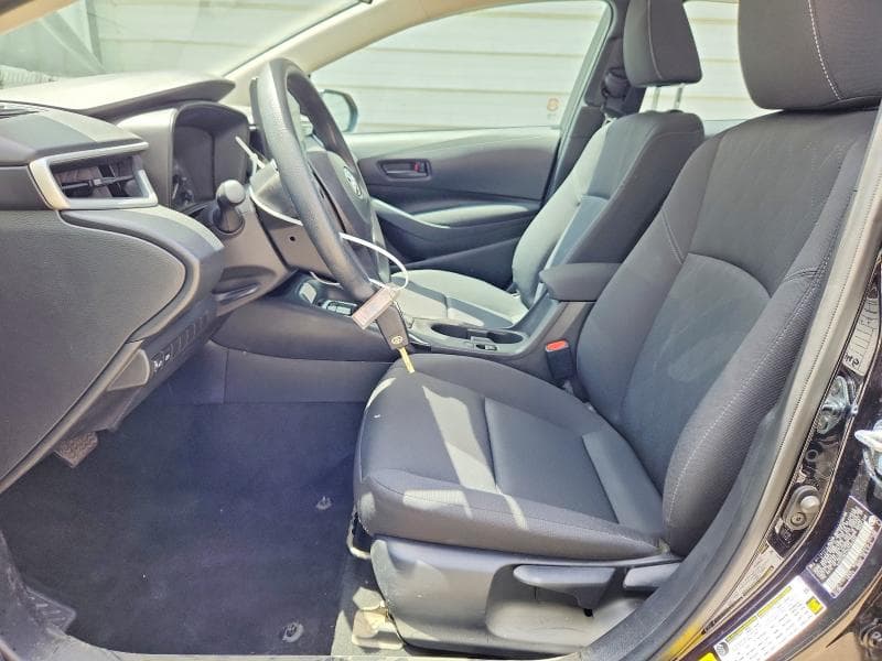 2025 TOYOTA COROLLA LE 7